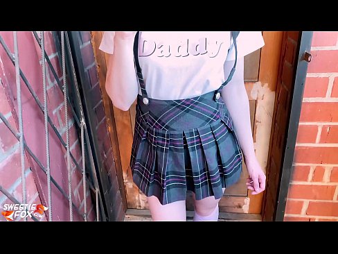 ❤️ Skolniece dziļi sūc savu locekli un nodarbību vietā dīdās. ☑ Seks video pie lv.pornosexphoto.ru ☑