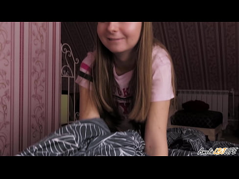 ❤️ Blondīne dziļi sūc savu BFF un saņem spermu mutē ☑ Seks video pie lv.pornosexphoto.ru ☑